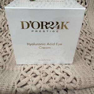 Hyaluronic Acid Eye Cream — White